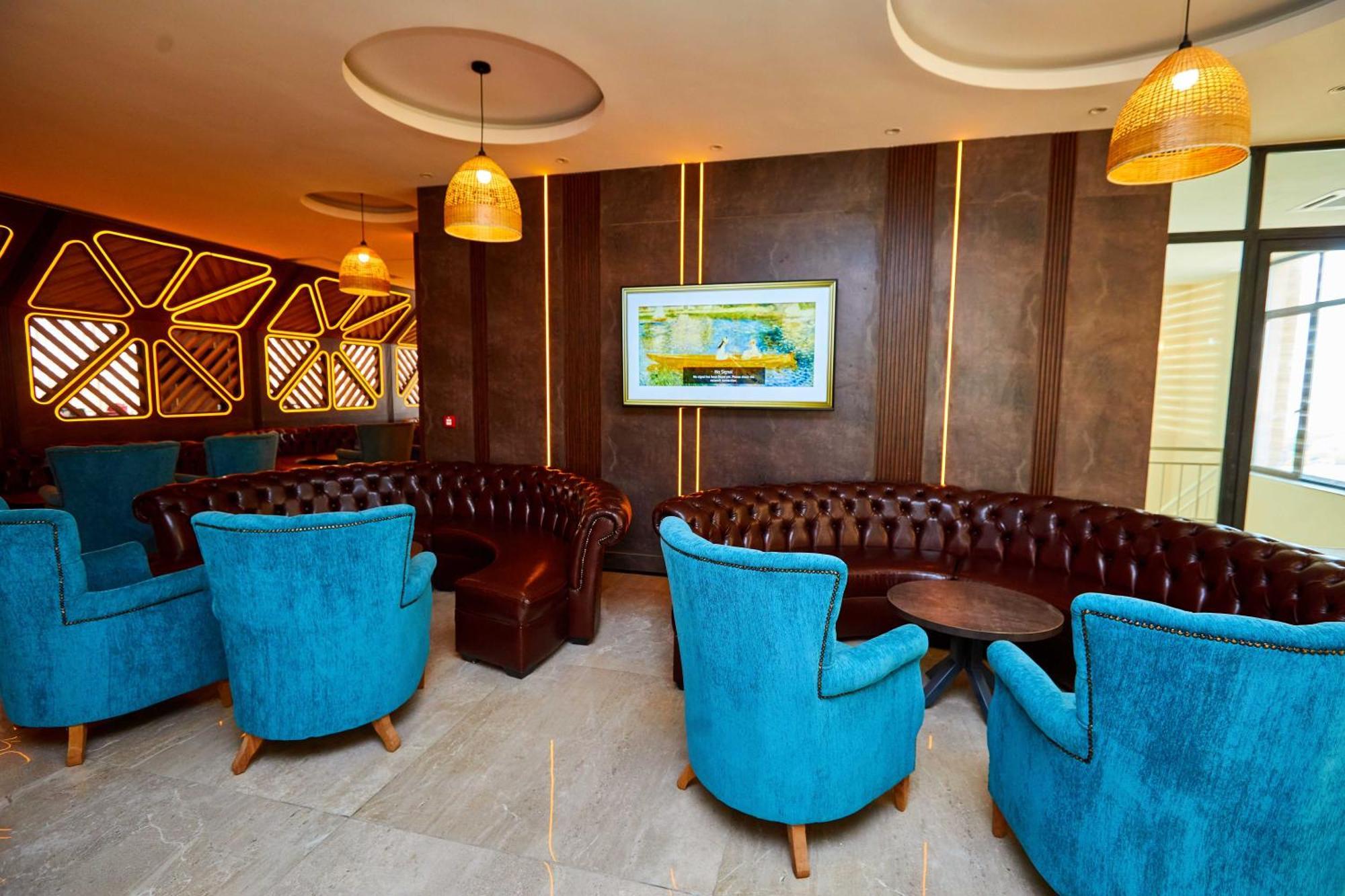 Vintano Hotel Lekki Buitenkant foto