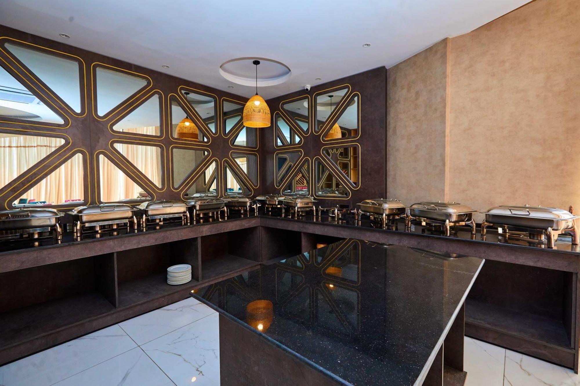 Vintano Hotel Lekki Buitenkant foto