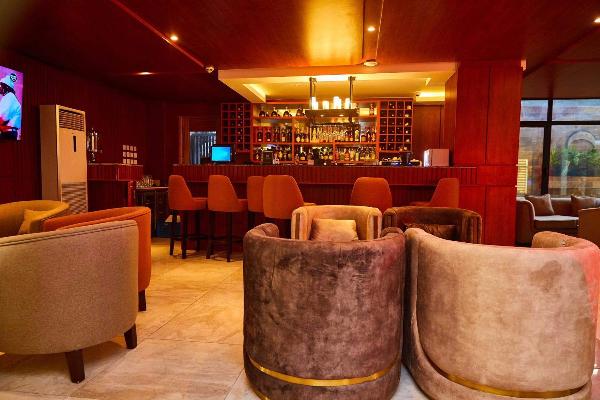 Vintano Hotel Lekki Buitenkant foto